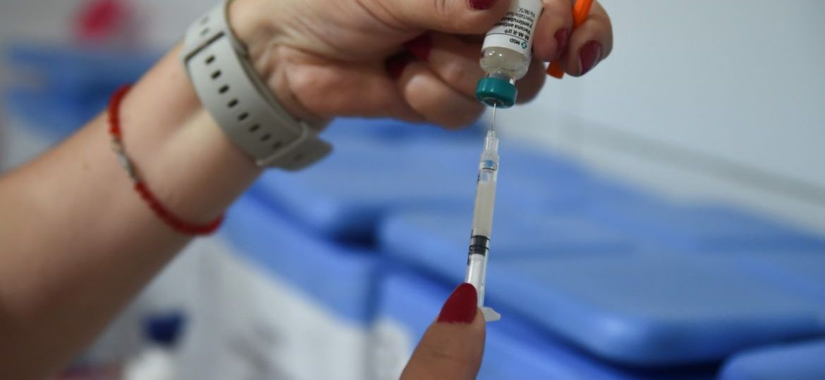 Long investigation: Ahead of plans to make HPV vaccination mandatory, false claims about the vaccine are spreading online